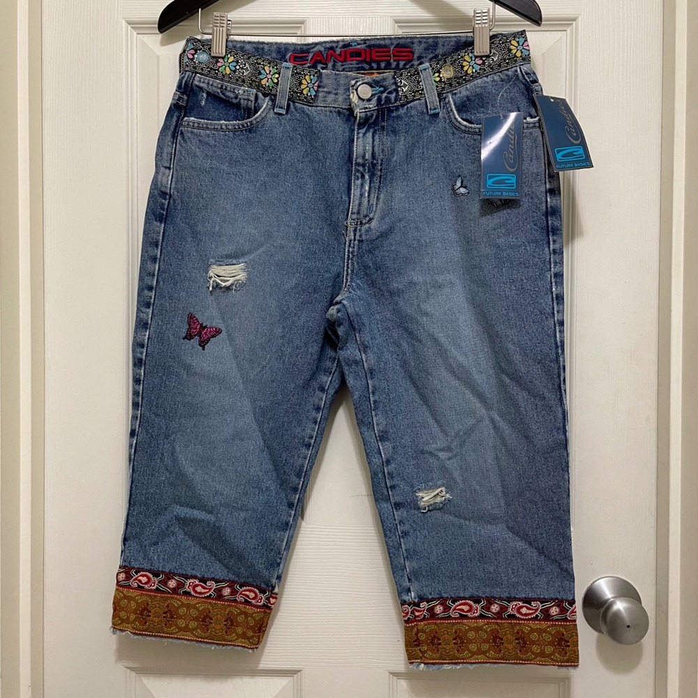 Vintage Candies Capris Embroidered Distressed NWT Deadstock Y2K USA Made‎ Sz 9